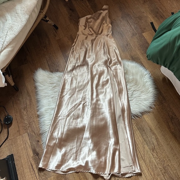 BIRDY GREY Kira Dress In Shiny Satin Neutral Champagne - Picture 6 of 9